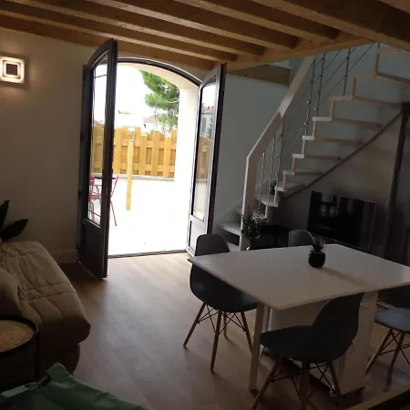 Casa de Férias Maison Fouras, 3 Pieces, 5 Personnes - Fr-1-523-11 Fouras